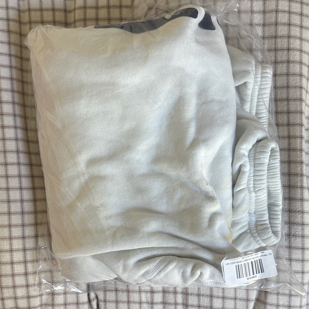 Madhappy free city sweats M